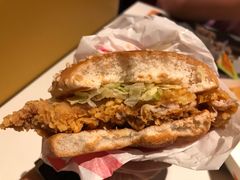 -麦当劳(海岸城店)