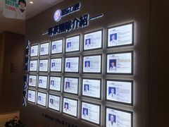 -柏乐口腔医院·舒适化无痛种植牙中心(东盟商务区院)