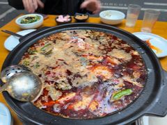 -小饕荟雅安贡椒鱼鲜馆(广福桥店)
