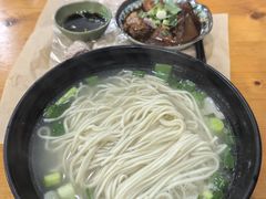 -小辫子羊肉面馆(周东店)