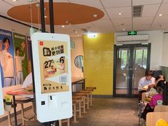 -麦当劳(普陀香溢花城店)