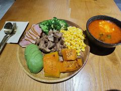-初念轻轻然(长阳创谷店)