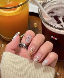-UU·NAIL美甲美睫專門店