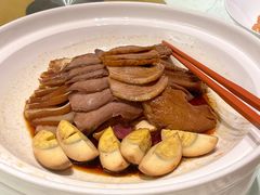 -荣誉海鲜酒楼(海湾店)