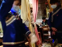 -老牌坊云南鱼豆花火锅(爱建店)