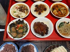 -蓝田九大碗民俗食府(蓝田店)