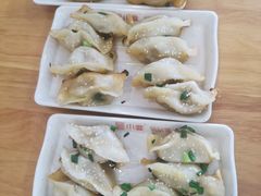 -小姜锅贴(凤凰街店)