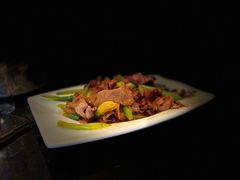 杭椒牛柳-五谷丰登·胶东海鲜·家常菜(张村店)