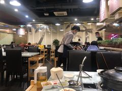 大堂-烹然四季椰子鸡火锅(团结湖总店)