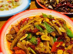 -柴窝堡22号辣子鸡·传承新疆菜