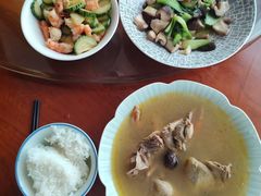 -爱月宝月嫂·育儿嫂(哈尔滨总店)