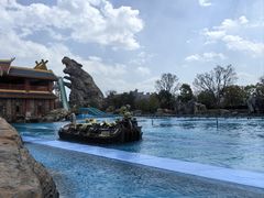 -七彩云南欢乐世界