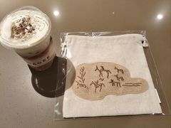 -霸王茶姬(上海恒基名人店)