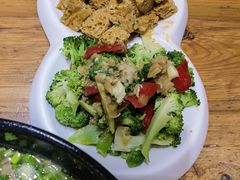 -杨记清芳牛肉拉面(京广路店)