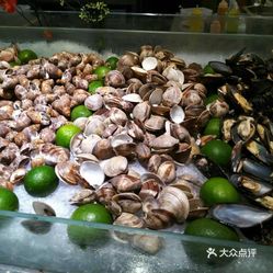 仁和四季春天美食荟(仁和春天广场店)