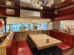 -玛格萝妮比萨屋(四平店)