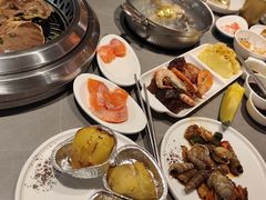 -黑金·寻焰自助百汇·烤肉·火锅(中街店)