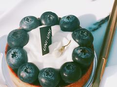 -UNI UNI(环亚凯瑟琳店)