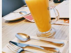 -必胜客(证大大拇指店)