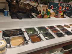 -潮汕三宝鲜牛肉火锅