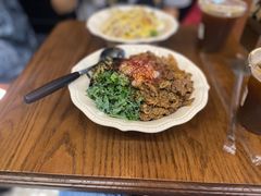 -CowCow其其·牛杂咖啡公司(六运店)