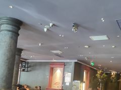 -八府香鸭·啫啫煲(华山路店)