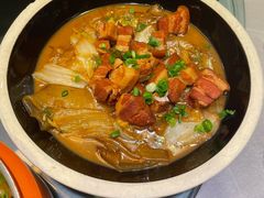 红烧肉炖白菜粉条-小土豆北方菜馆(方庄店)
