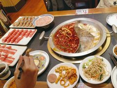 -沸炉重庆老火锅(军事博物馆店)