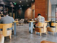 -星巴克(深圳新沙天虹店)
