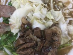 -花溪王记牛肉粉(四季花溪商场店)