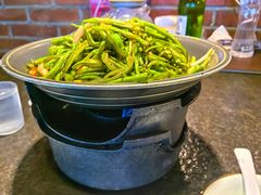 -靠山屯东北农家菜(八龙桥雅苑店)