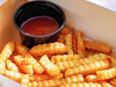 -LESCEDARS Brasserie Bistro香柏树