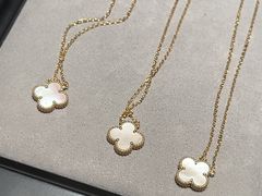 -梵克雅宝(国贸商城店)