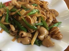 -始兴县农家小院餐馆