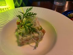 烟熏三文鱼牛油果塔塔-MARU玛露音乐餐厅(前滩世贸店)