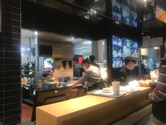 -麦当劳(中山公园龙之梦店)