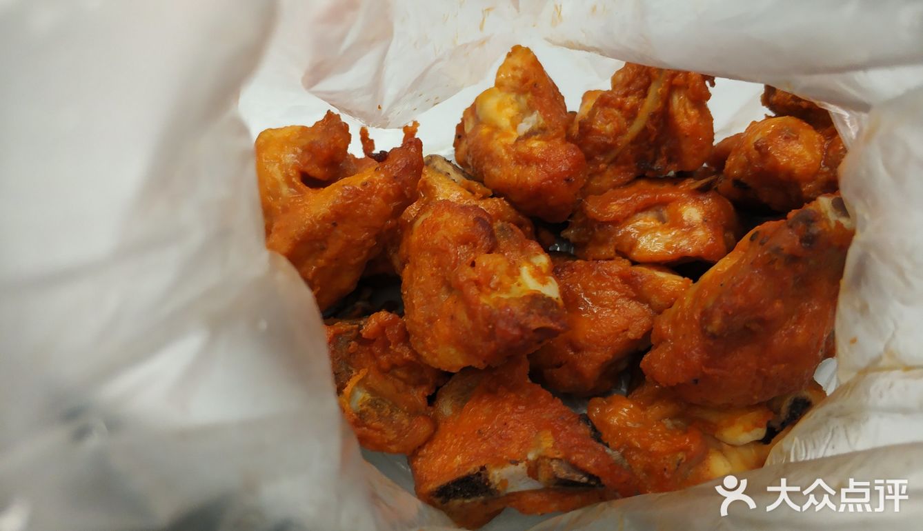 早上7.51肚子有点饿，早餐煎饺15个，喝了一杯水