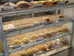 -85度C(生甜甜圈研究工坊·上海平凉店)