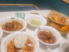 -绿草地·湘菜(7mall店)