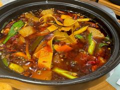 -先启半步颠小酒馆(虹桥龙湖天街店)