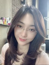 -韩国李知恩形象设计