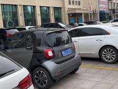 -华颜美口腔矫正·种植牙