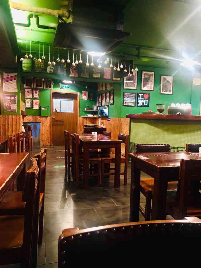 lush(成府路店)-"来lush很多年了,这个小不点酒吧给人不.