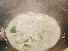 -陈大锅·岳阳鱼馆·地道岳阳菜(美食街店)