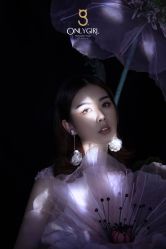 -onlygirl摄影美学馆高端定制(江滩店)