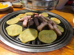 -唯成•韩国炭火烤肉 유성고기