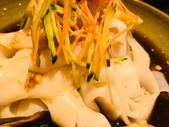 羊毛工镇凉皮-丝路金桃·新疆菜(徐汇店)