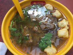油豆腐牛肉粉丝汤（咖喱）-小杨生煎(火车站北广场店)
