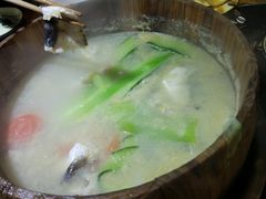 -秋语木桶鱼.酸菜鱼(开发区火车站店)