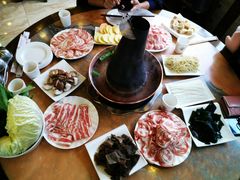 -盛元盛居传统炭火锅(绿园店)